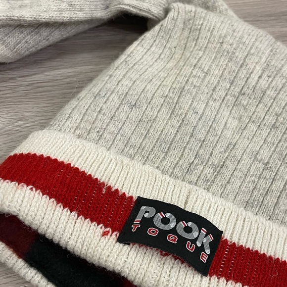 POOK TOQUE Grey and Plaid with cute sock rabbit ears. Adult O/S - Picture 4 of 6